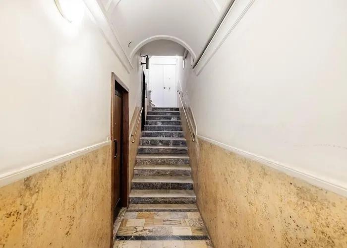 Cosy In Via Del Corso Rzym